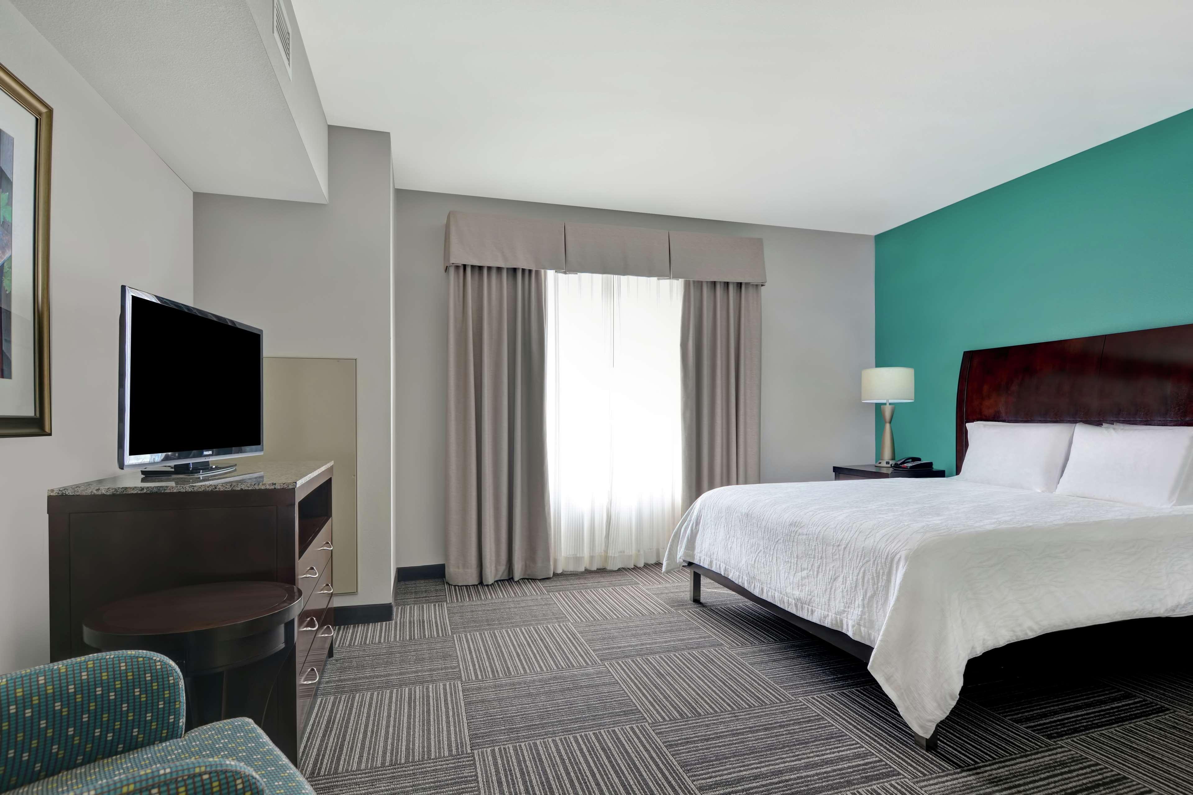 Hilton Garden Inn And Fayetteville Convention Center Екстер'єр фото