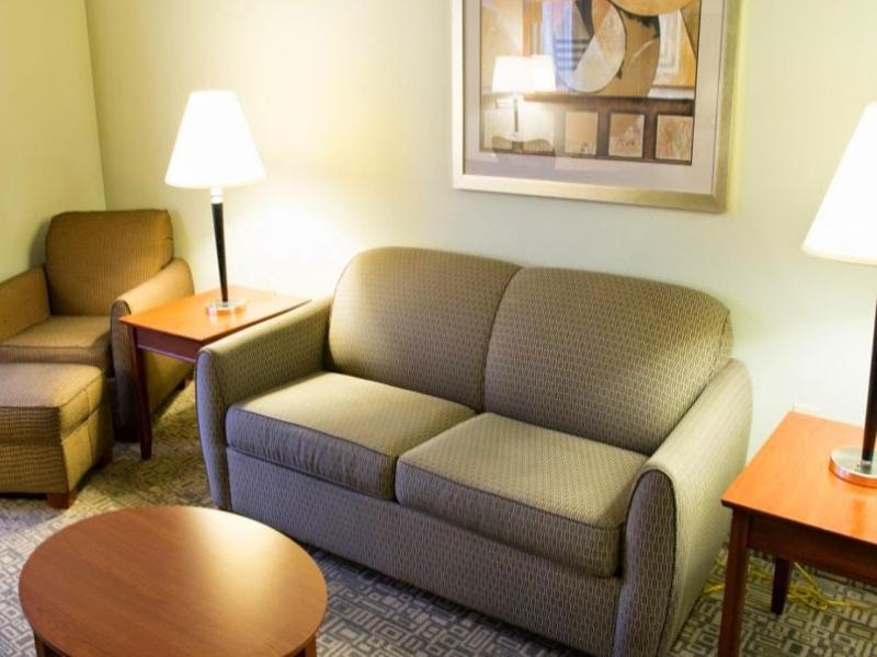 Hilton Garden Inn And Fayetteville Convention Center Екстер'єр фото
