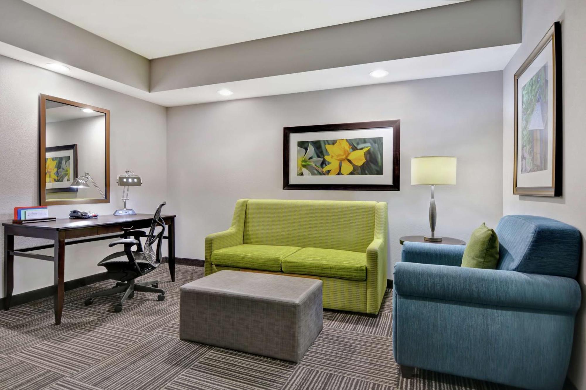 Hilton Garden Inn And Fayetteville Convention Center Екстер'єр фото